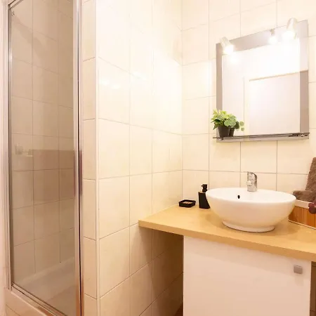 T3 A - 6 Couchages, Proche Telepherique Et Thermes, Navette Gratuite - Fr-1-296-486 *